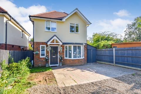 undefined, Covey Road, Worcester Park KT4
