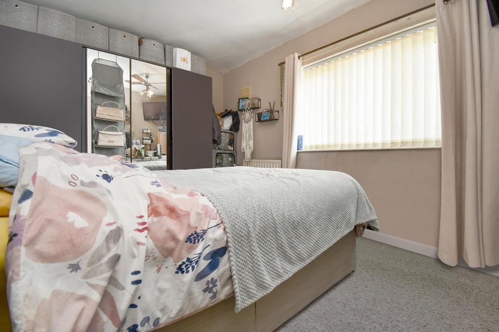 DSC 3091.JPG enhanced.jpg