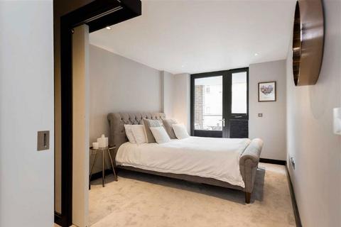 undefined, Lancaster Street, London SE1