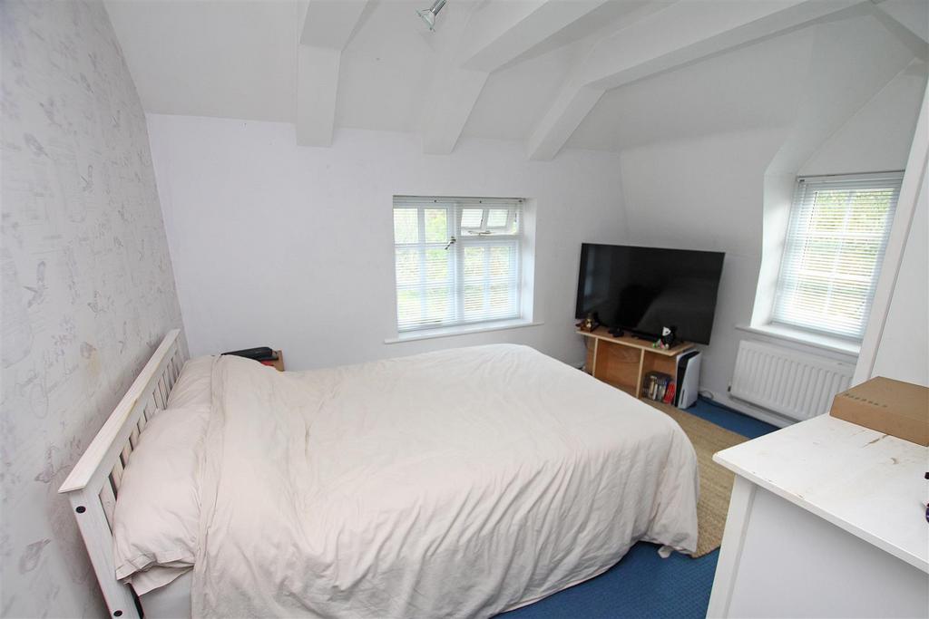 Bedroom two.jpg