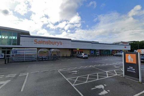 undefined, Harrogate Road, Bradford BD10