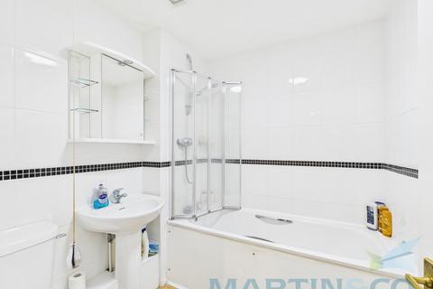 2 bedroom flat for sale, Merton Court, Brighton Marina