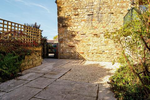 3 bedroom cottage for sale, The Joiners, Duke Street, Burton In Lonsdale, LA6 3LG
