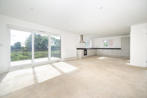 3 bedroom detached house for sale, Oak Fields, Lawshall