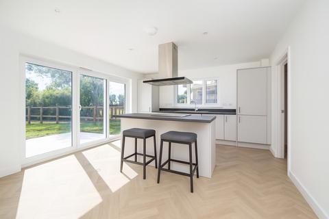 3 bedroom detached house for sale, Oak Fields, Lawshall