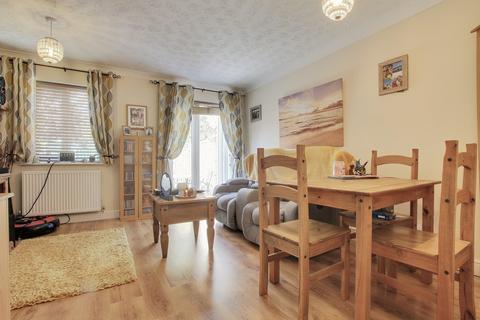 2 bedroom semi-detached house for sale, Furrowfields Road, Chatteris