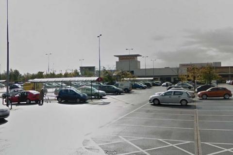 undefined, Oldham Street, Denton M34