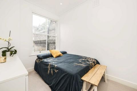 2 bedroom flat for sale, North End Road, London W14