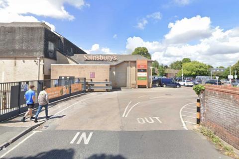 undefined, James Road, Liverpool L25