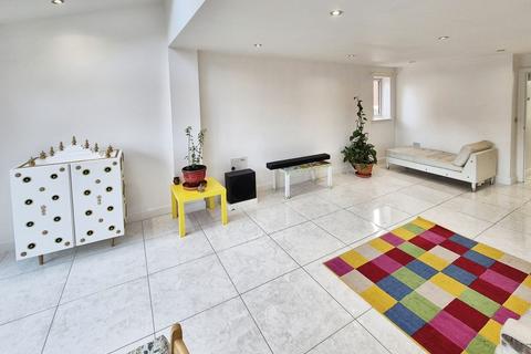 undefined, John Liddell Way, Basingstoke RG21