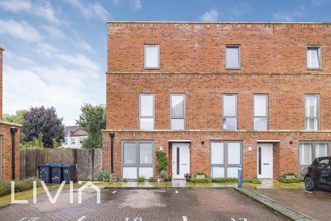 undefined, Croydon CR0
