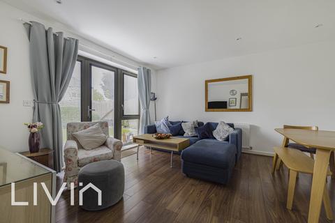8 Nihill Place, Croydon, CR0 6FT