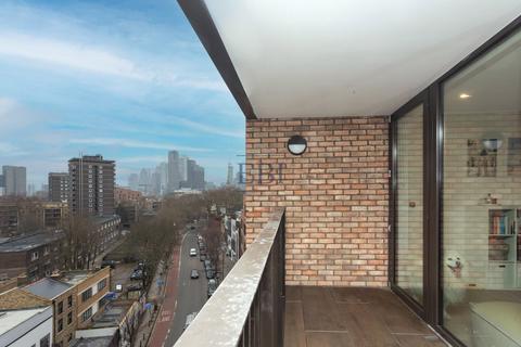 2 bedroom apartment to rent, Rosewood Building, Shoreditch Exchange, E2