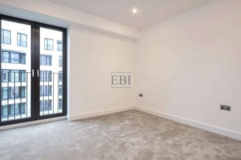 2 bedroom apartment to rent, Rosewood Building, Shoreditch Exchange, E2