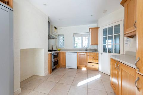 undefined, Toynbee Road, Wimbledon, London, SW20