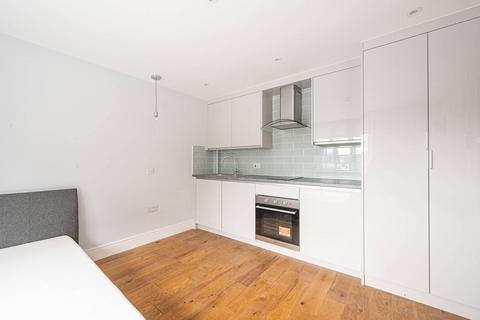 undefined, Oldfield Lane North, Greenford, UB6