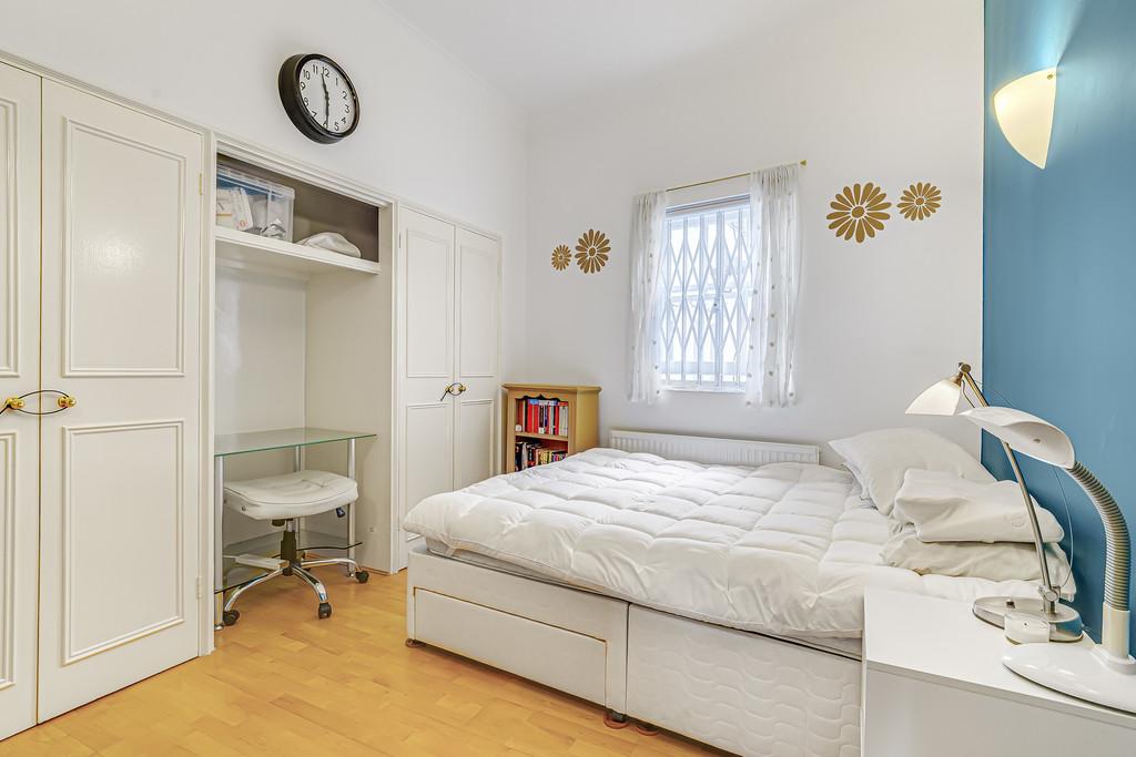 Queen's Gate Mews29a-28