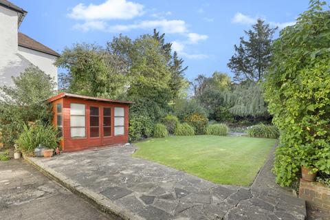 3 bedroom detached house for sale, Tycehurst Hill, Essex IG10