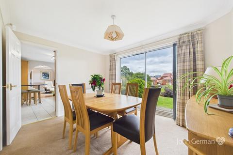 undefined, Stanway Close, Uttoxeter
