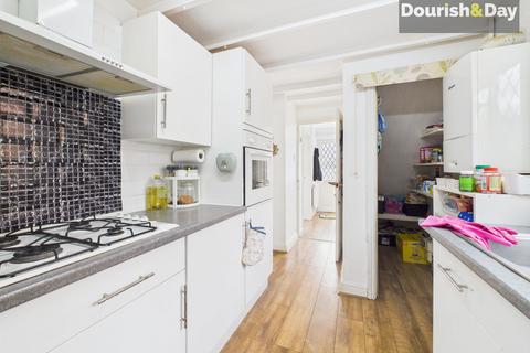 3 bedroom semi-detached house for sale, Tennyson Road, Stafford ST17