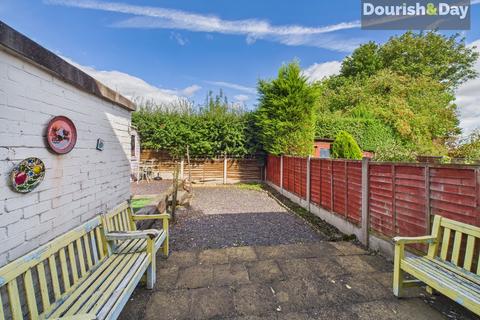 3 bedroom semi-detached house for sale, Tennyson Road, Stafford ST17