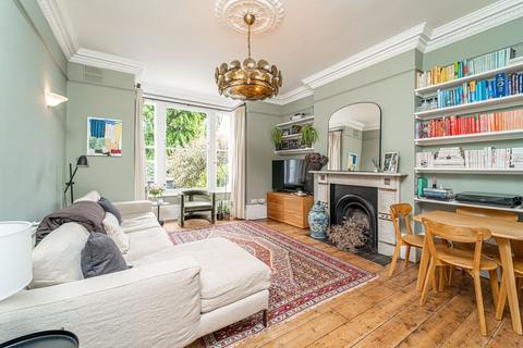 Dickenson Road, Crouch End N8