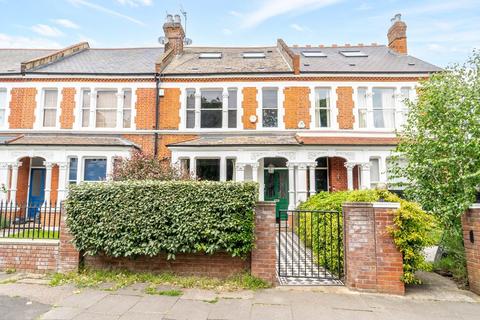 2 bedroom apartment for sale, Dickenson Road, Crouch End N8