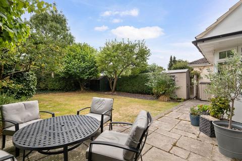 11 Northwick Close, Worcester, WR3 7EF