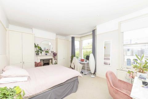 undefined, Leppoc Road, London SW4