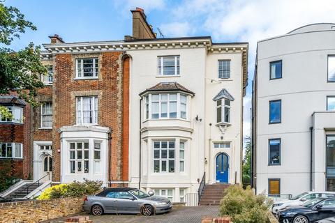 2 bedroom flat for sale, Park Hill, London, SW4