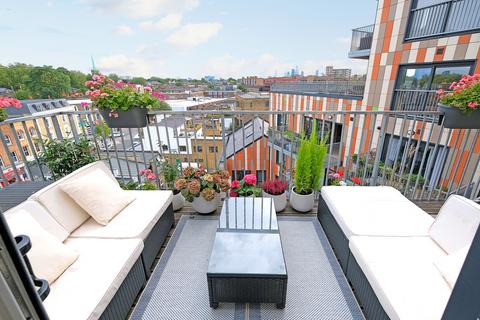 1 bedroom apartment for sale, Cresset Road, London E9