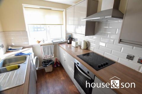 2 bedroom apartment for sale, Elizabeth Court, Grove Road, East Cliff, Bournemouth, BH1