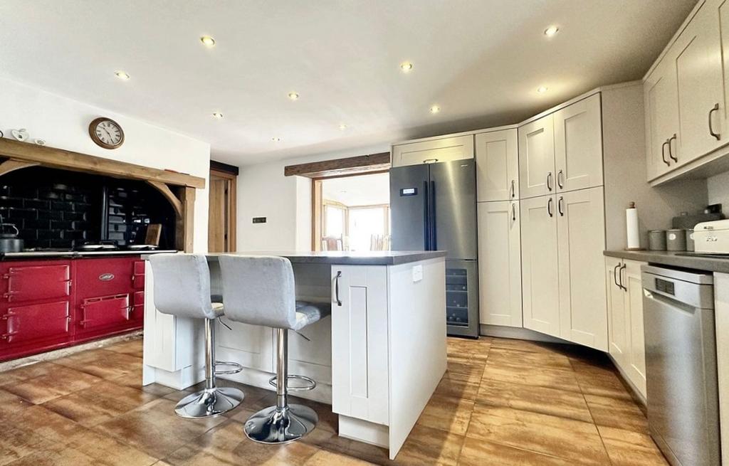 Family Dining Kitchen