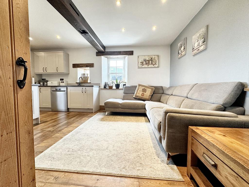 Family Dining Kitchen