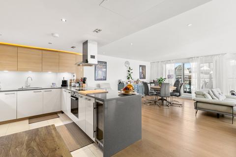 2 bedroom flat for sale, Octavia House, Imperial Wharf, London