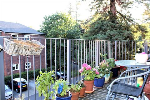 72 Elgin Gardens, Guildford, GU1 1UB