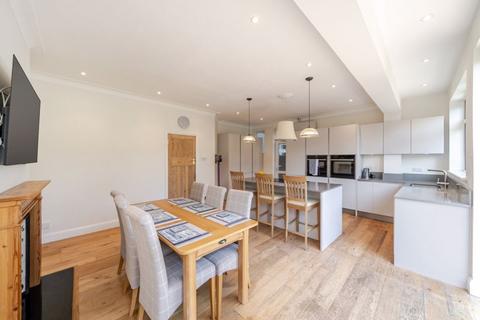 4 bedroom semi-detached house for sale, Kendall Avenue South, Sanderstead