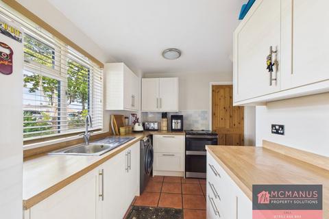3 bedroom terraced house for sale, Archer Road, Stevenage SG1
