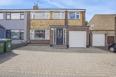 4 bedroom semi-detached house for sale, Tyron Way, Sidcup, DA14 6AZ