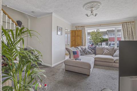 4 bedroom semi-detached house for sale, Tyron Way, Sidcup, DA14 6AZ