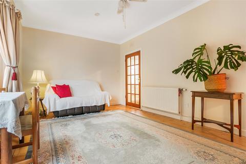 52 Clarion Crescent, Glasgow, G13 3LG