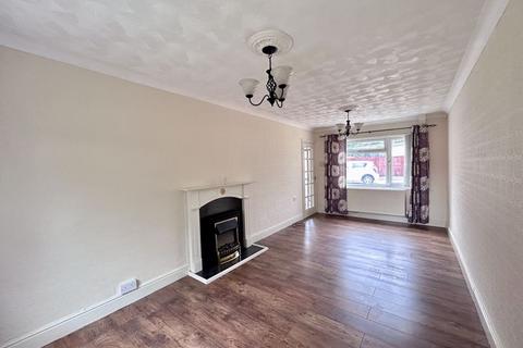 undefined, The Avenue, Govilon