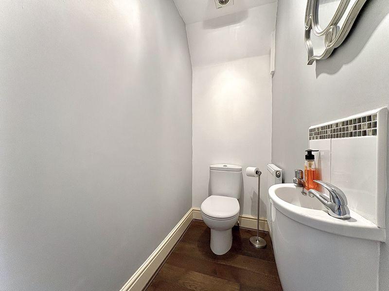 Downstairs wc