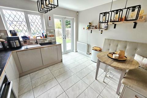 15 Cherry Lane, Sutton Coldfield, B73 5TW