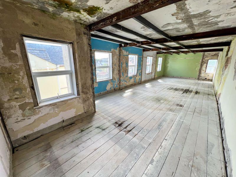 Erin House, Port...