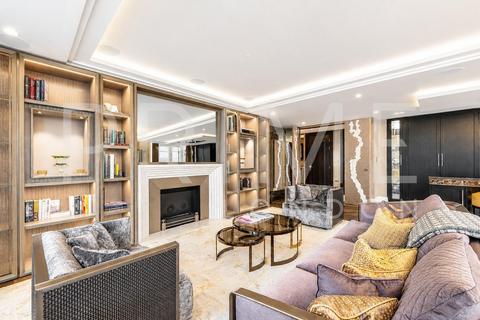 undefined, Clement House, 190 Strand WC2R