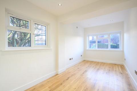 undefined, Wolsey Drive, Walton-On-Thames