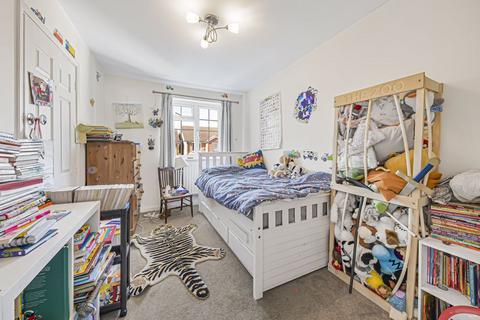49 Veals Mead, Mitcham, CR4 3SB