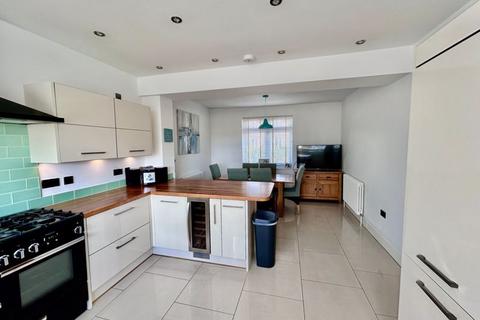 undefined, Woodville Road, Cinderford GL14