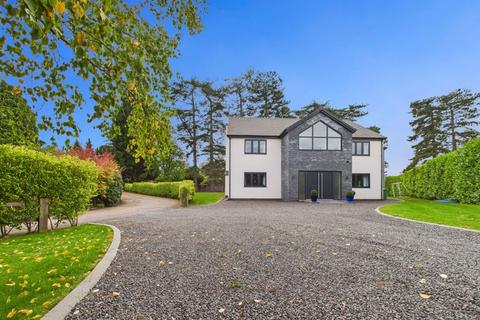 5 bedroom detached house for sale, Newport TF10